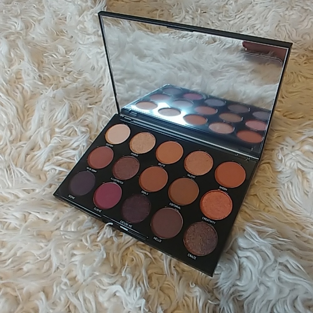 Morphe Pallette in 15N Night Master